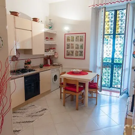 Apartment Corso Cavour Di Paola *